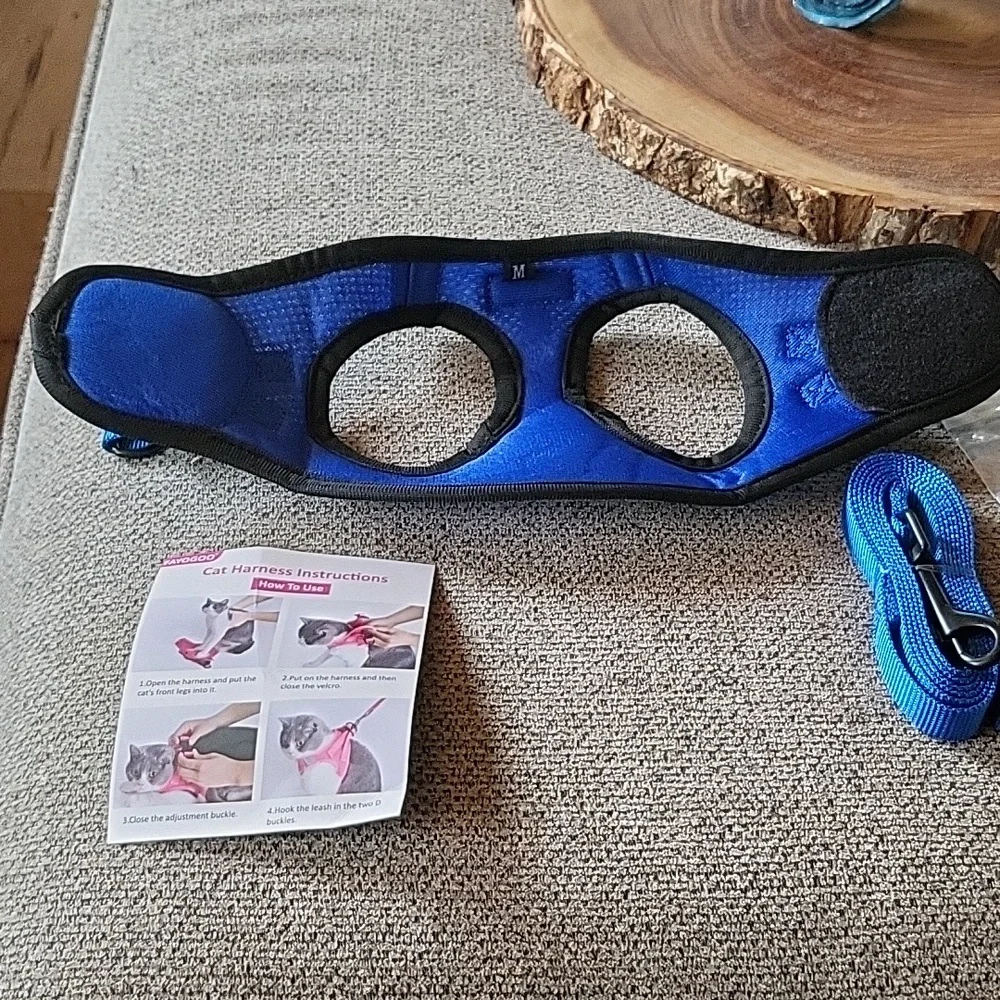 NEW Cat Harness with Leash size Medium